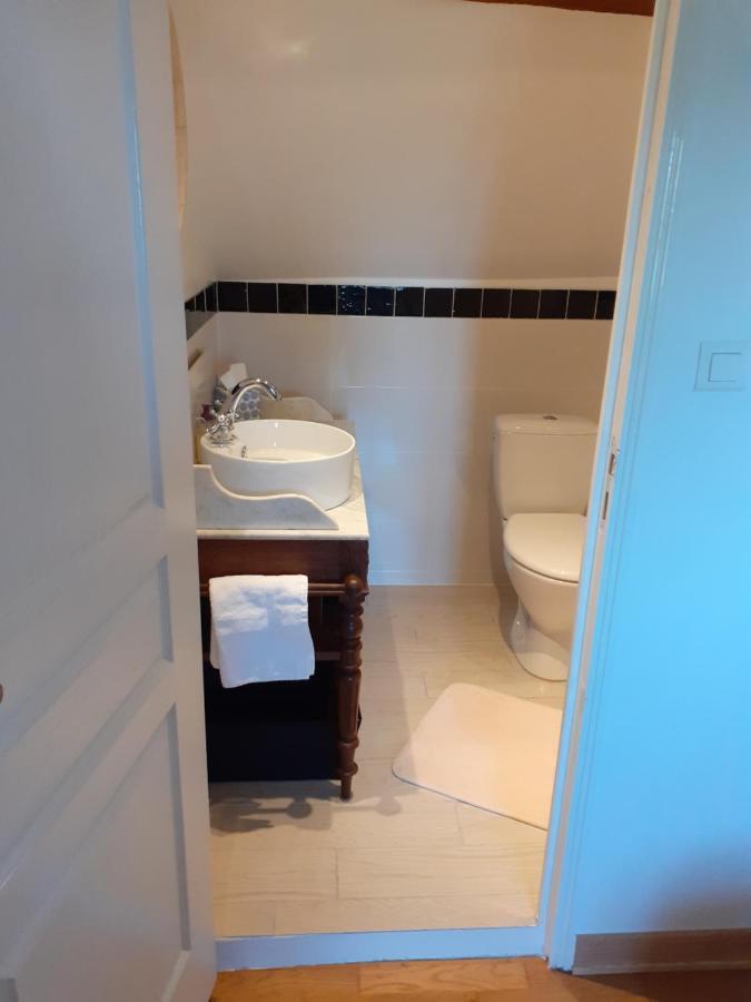 Chambre Dhotes B&B Le Figuier Benayes Екстериор снимка