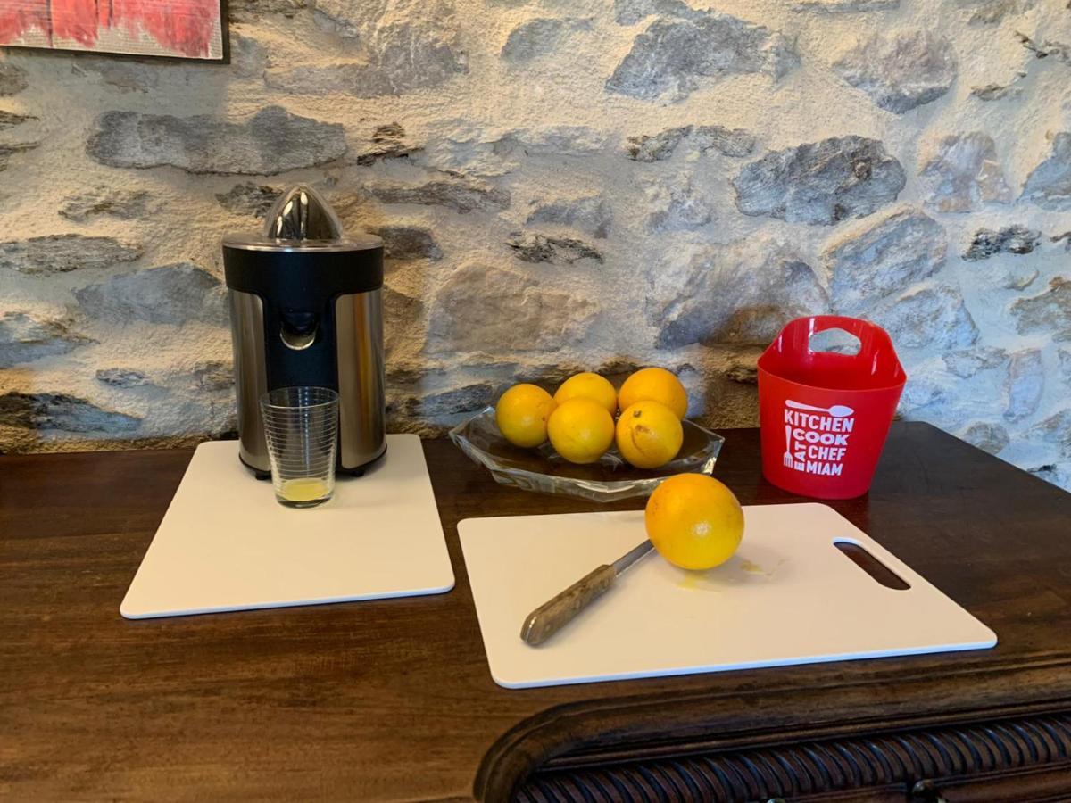Chambre Dhotes B&B Le Figuier Benayes Екстериор снимка