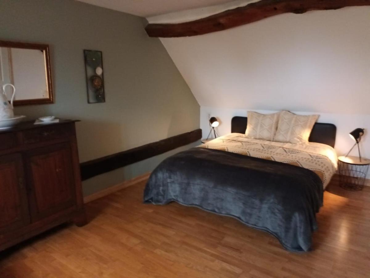 Chambre Dhotes B&B Le Figuier Benayes Стая снимка