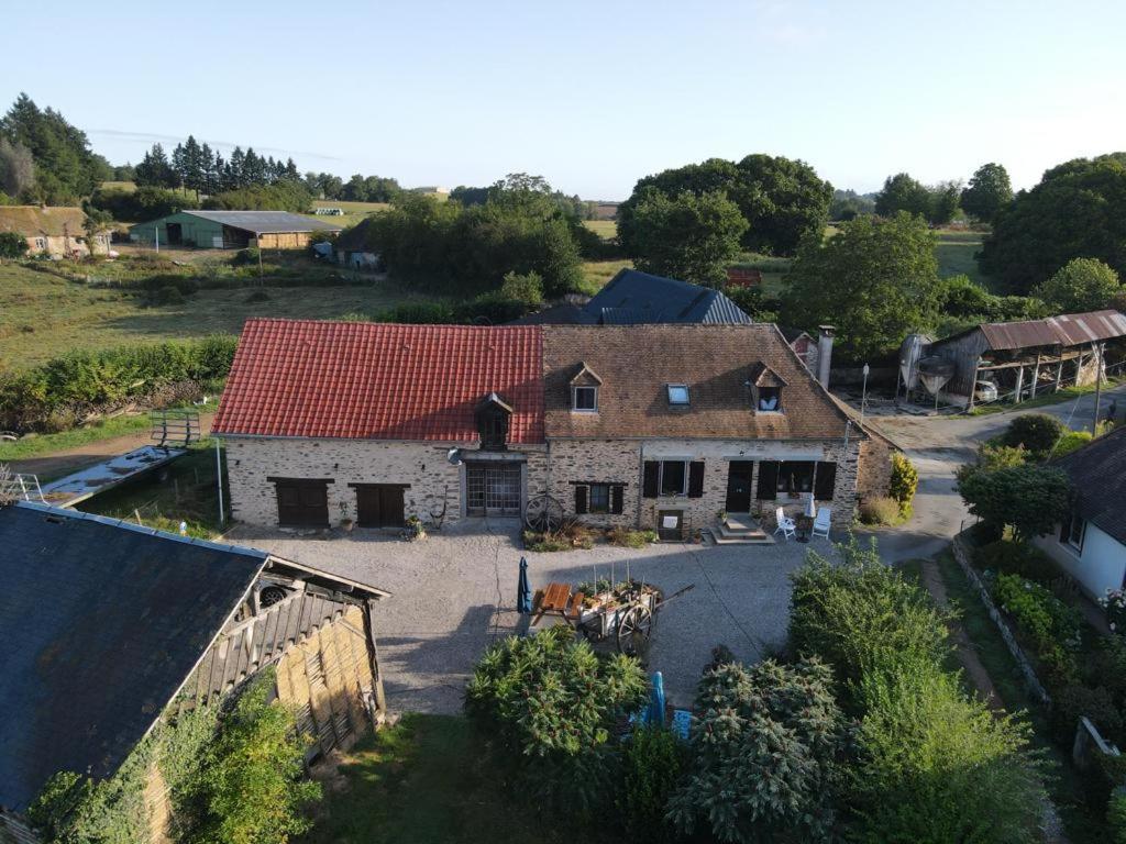 Chambre Dhotes B&B Le Figuier Benayes Екстериор снимка